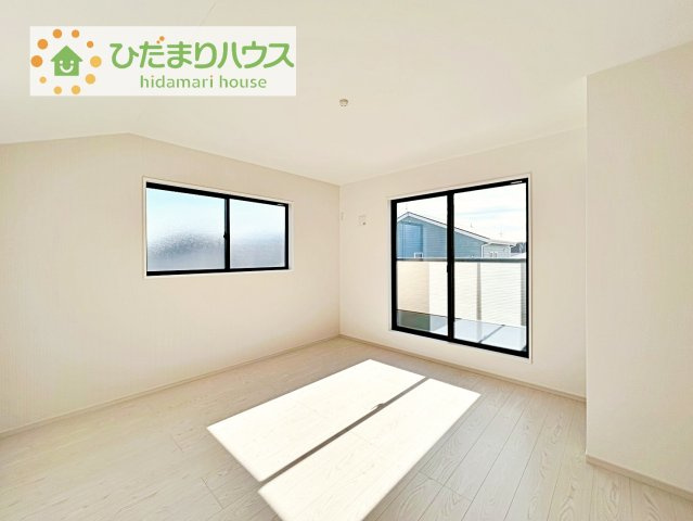 【洋室】 | 土浦市おおつ野3期　新築戸建　1号棟 | バルコニーに面している洋室は、主寝室にどうぞ(^^)/