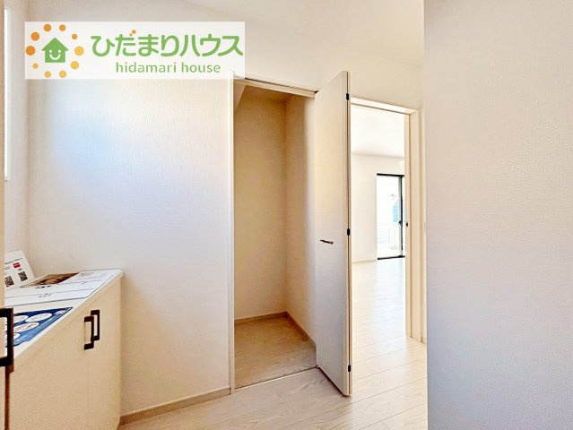 【収納】 | 土浦市おおつ野3期　新築戸建　1号棟 | 掃除機や買い溜めしたい日用品をしまうのに便利です！