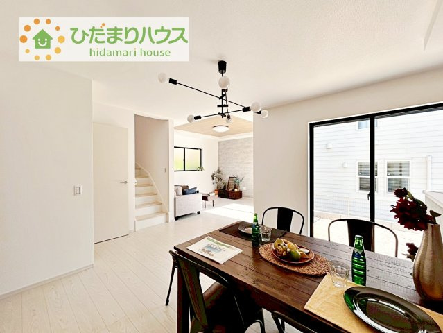 【居間・リビング】 | 土浦市おおつ野3期　新築戸建　1号棟 | お友達や親戚とホームパーティもいいですね(*^^*)