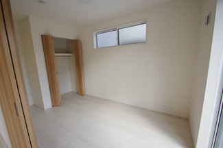 【洋室】 | 【仲介手数料無料！！】府中市四谷2丁目　新築戸建て（全5棟）3号棟　5730万円 | 1階洋室5帖