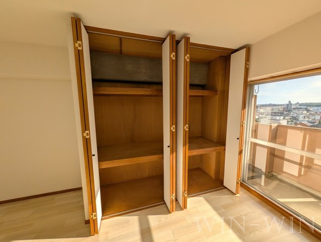 東マンションの収納