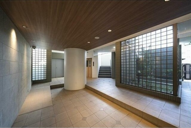 パークキューブ小岩のロビー|共用部分です。