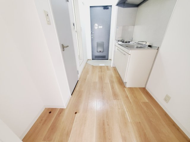 ジュネスパートⅢの玄関