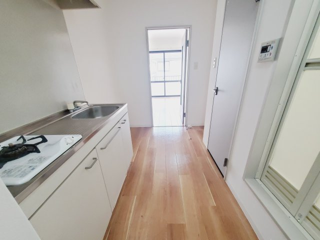 ジュネスパートⅢの玄関