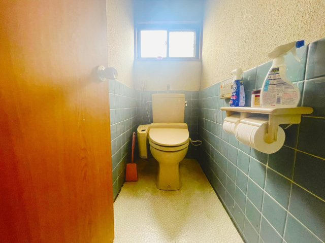 エコキュート！那珂川町小川中古住宅のトイレ