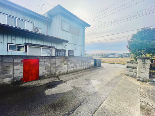 エコキュート！那珂川町小川中古住宅の前面道路含む現地写真