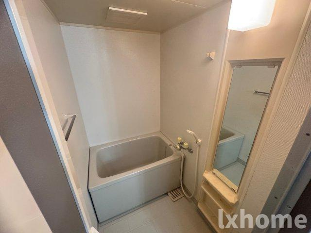 カサ・フィエスタの浴室|日々の疲れを癒すお風呂付です