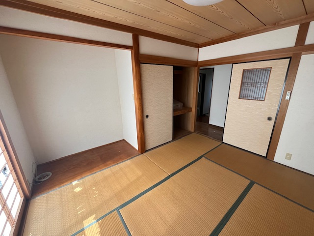 都城市金田町の中古一戸建の和室