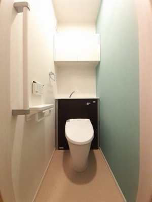 【トイレ】 | Ｌｉｂｅｒｔｙ東辻 | 落ち着いたトイレです