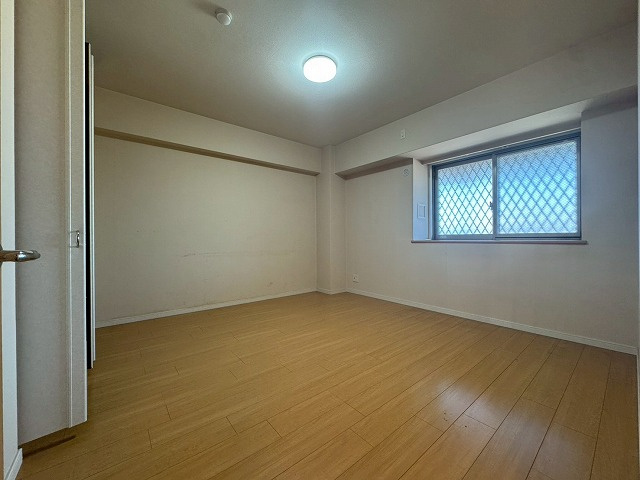 【洋室】 | コアマンション香椎南ネクステージ | リフォーム前の写真です。