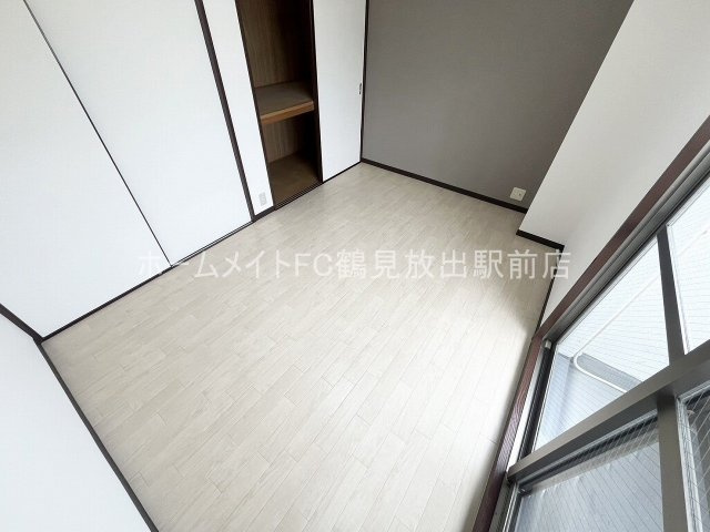 大阪市鶴見区今津中１丁目の賃貸マンションの洋室
