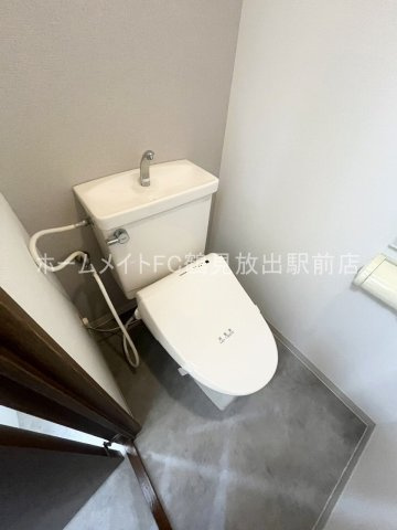 大阪市鶴見区今津中１丁目の賃貸マンションのトイレ