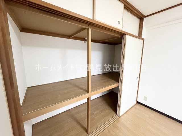大阪市鶴見区今津中４丁目の賃貸マンションの収納