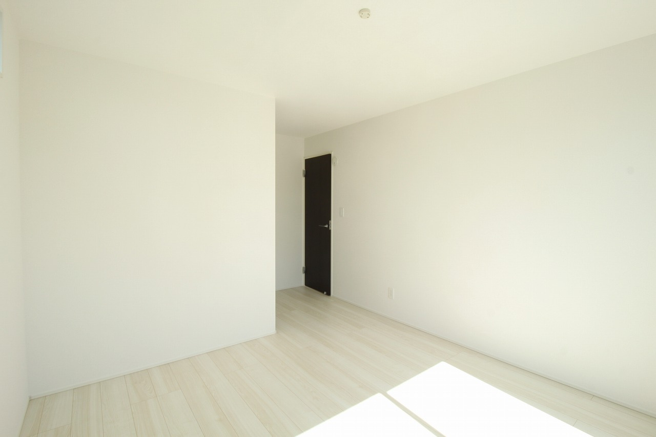 土佐市高岡町甲　2号棟　新築戸建（全2区画）の寝室|2F　南西の部屋　7.25帖