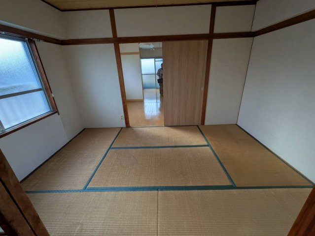 日下マンションの和室