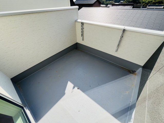 知多郡阿久比町植大西山ノ手50番1『仲介手数料無料』新築戸建てのバルコニー