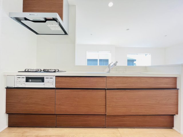 知多郡阿久比町植大西山ノ手50番1『仲介手数料無料』新築戸建てのキッチン