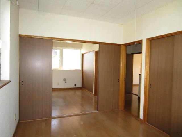 住之江町12-8貸家の洋室