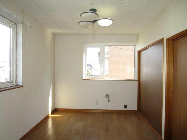 住之江町12-8貸家の洋室