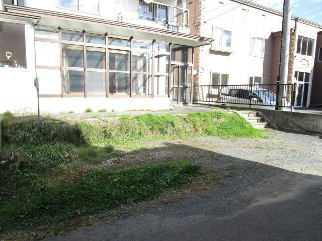 住之江町12-8貸家の駐車場