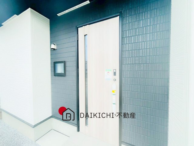 【玄関】 | 桶川市末広7期　GRAFARE DESIGN　新築戸建　全2棟　1号棟