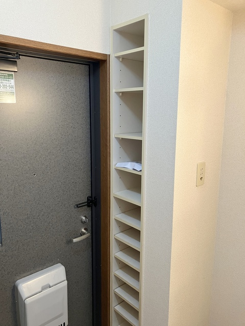 フジハイツの玄関|シューズＢＯＸ