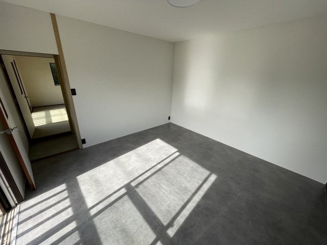 柳橋1065-11中古戸建の洋室