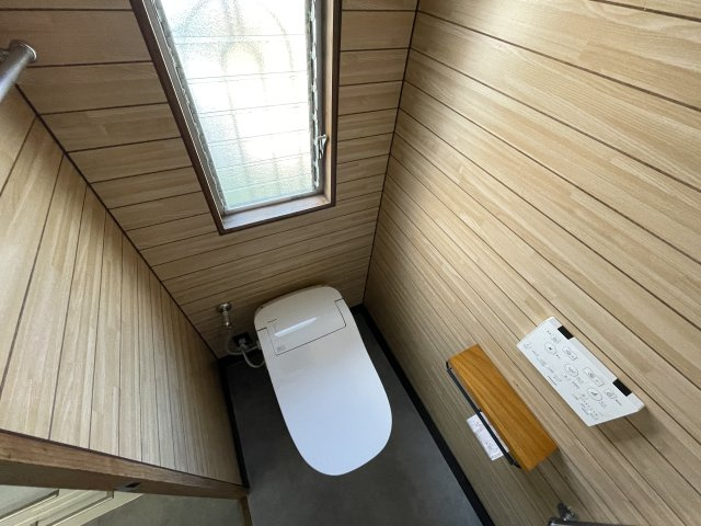 柳橋1065-11中古戸建のトイレ