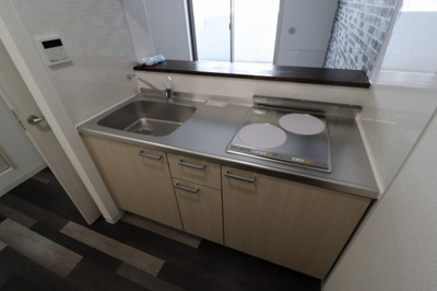 【キッチン】 | ヴァンクール城東