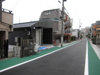 【前面道路含む現地写真】 | 前面道路含む現地写真です