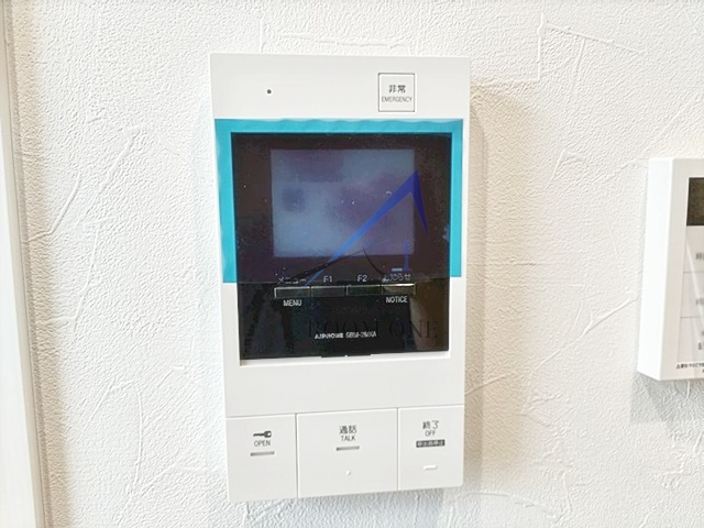 カリーノ田柄のセキュリティ|モニター付きインターホンです。