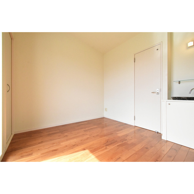 R-BOX tsubuku の寝室