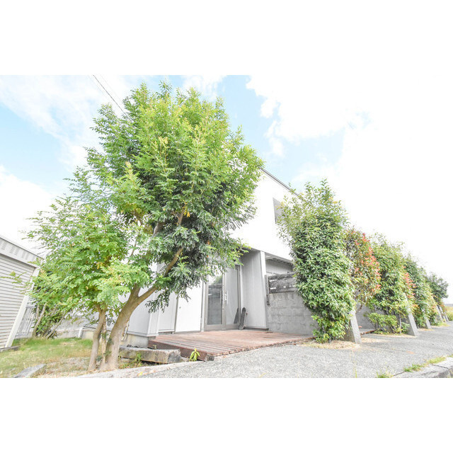 R-BOX tsubuku のエントランス