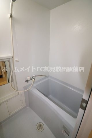 大阪市鶴見区茨田大宮２丁目の賃貸マンションの浴室