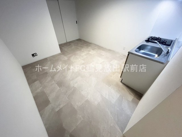 大阪市鶴見区今津中１丁目の賃貸マンションの居間・リビング