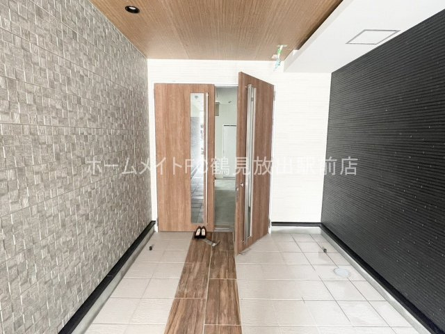 大阪市鶴見区今津中１丁目の賃貸マンションのロビー