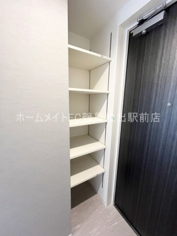 大阪市鶴見区今津中１丁目の賃貸マンションの収納