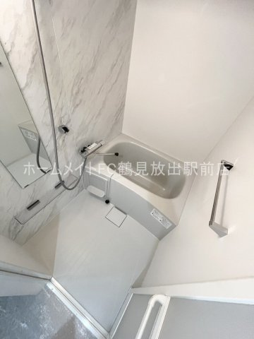 大阪市鶴見区今津中１丁目の賃貸マンションの浴室