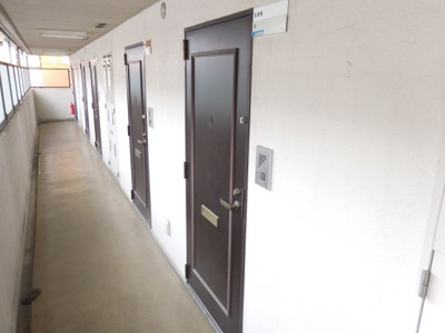 【玄関】 | ジョイフル高槻大畑