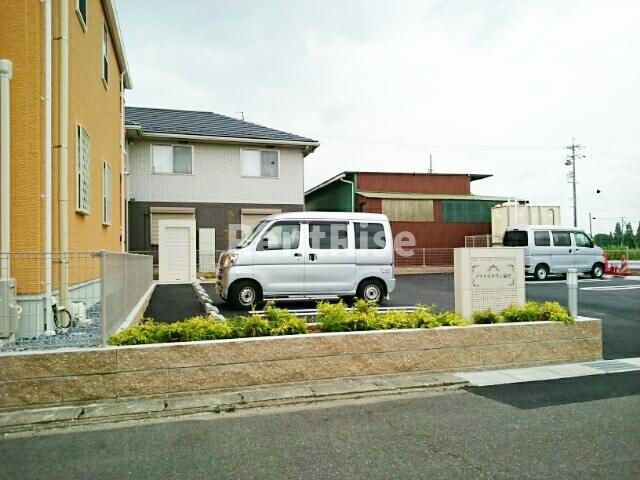 ノブリスタウン稲沢の駐車場|駐車場
