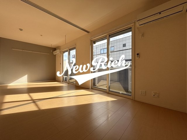 伊勢崎市今泉町１丁目のアパートのバルコニー