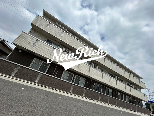 伊勢崎市今泉町１丁目のアパートの外観