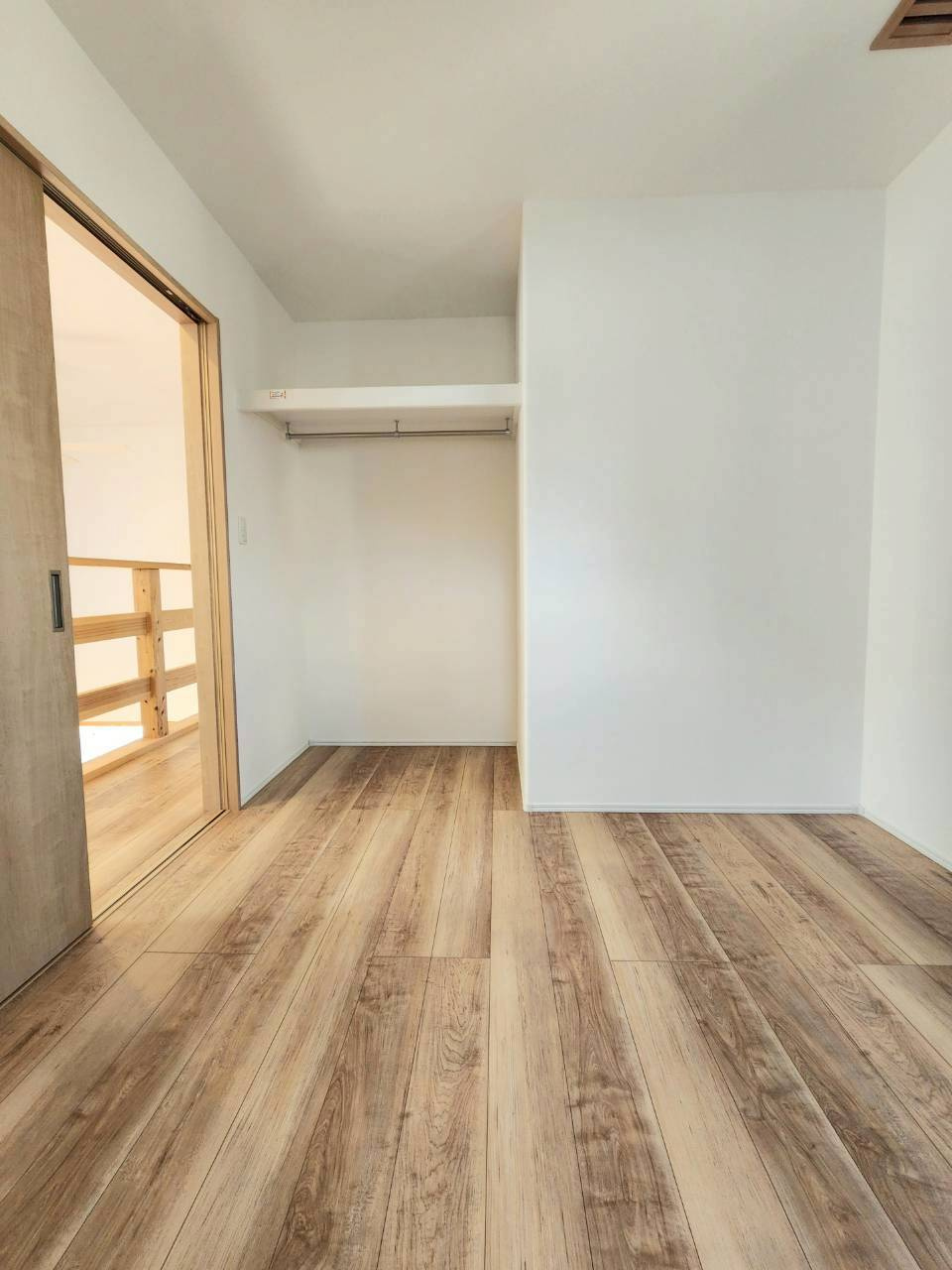 【洋室】の画像