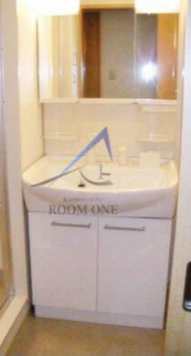 アバンセの洗面所|独立洗面台です。