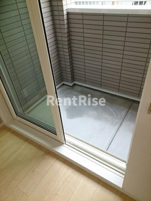 アンディーＫ．Ｋのバルコニー|バルコニー