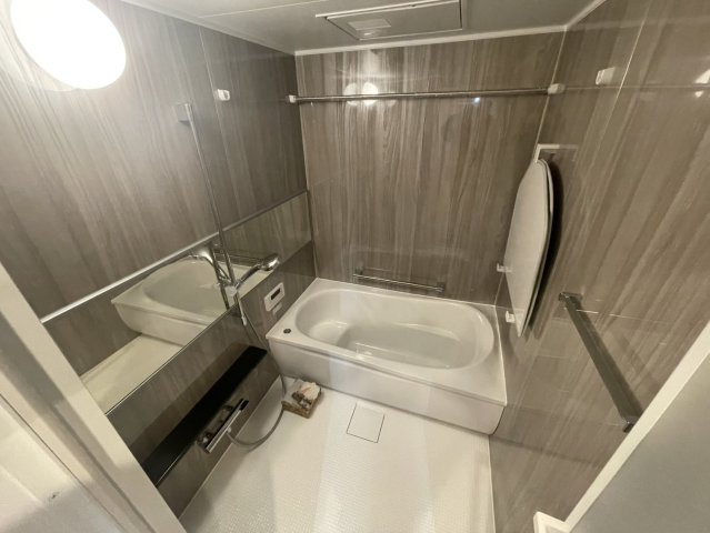 オークヒルズ香里四番館の浴室