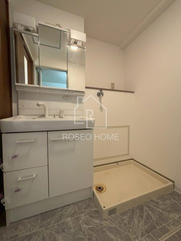 アメニティ江戸堀の洗面所|同マンション別部屋：参考写真