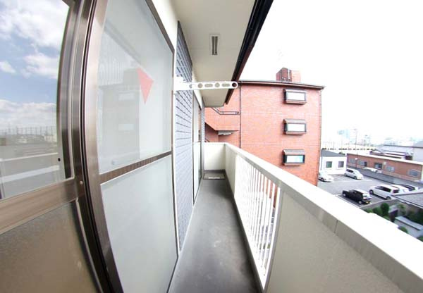 グリーンフォレストのバルコニー|バルコニーがあります