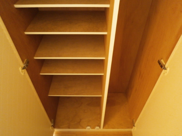 グリーンフォレストの収納|便利な収納スペースです