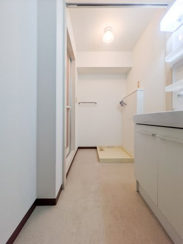 コーポレート美原の居間・リビング